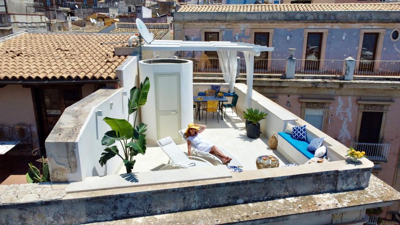 La Gorgone Ortigia Suites Сиракузы Экстерьер фото