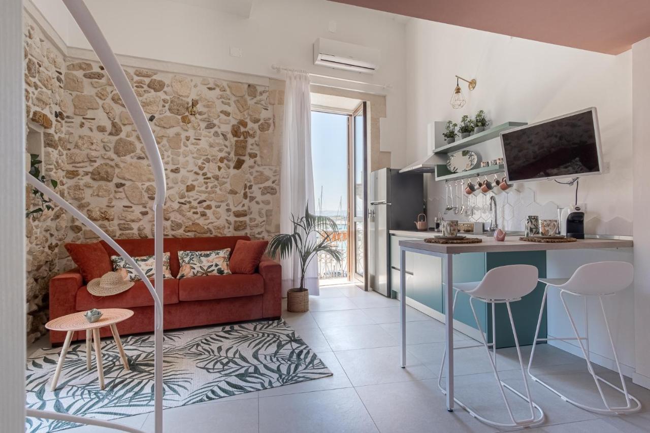 La Gorgone Ortigia Suites Сиракузы Экстерьер фото