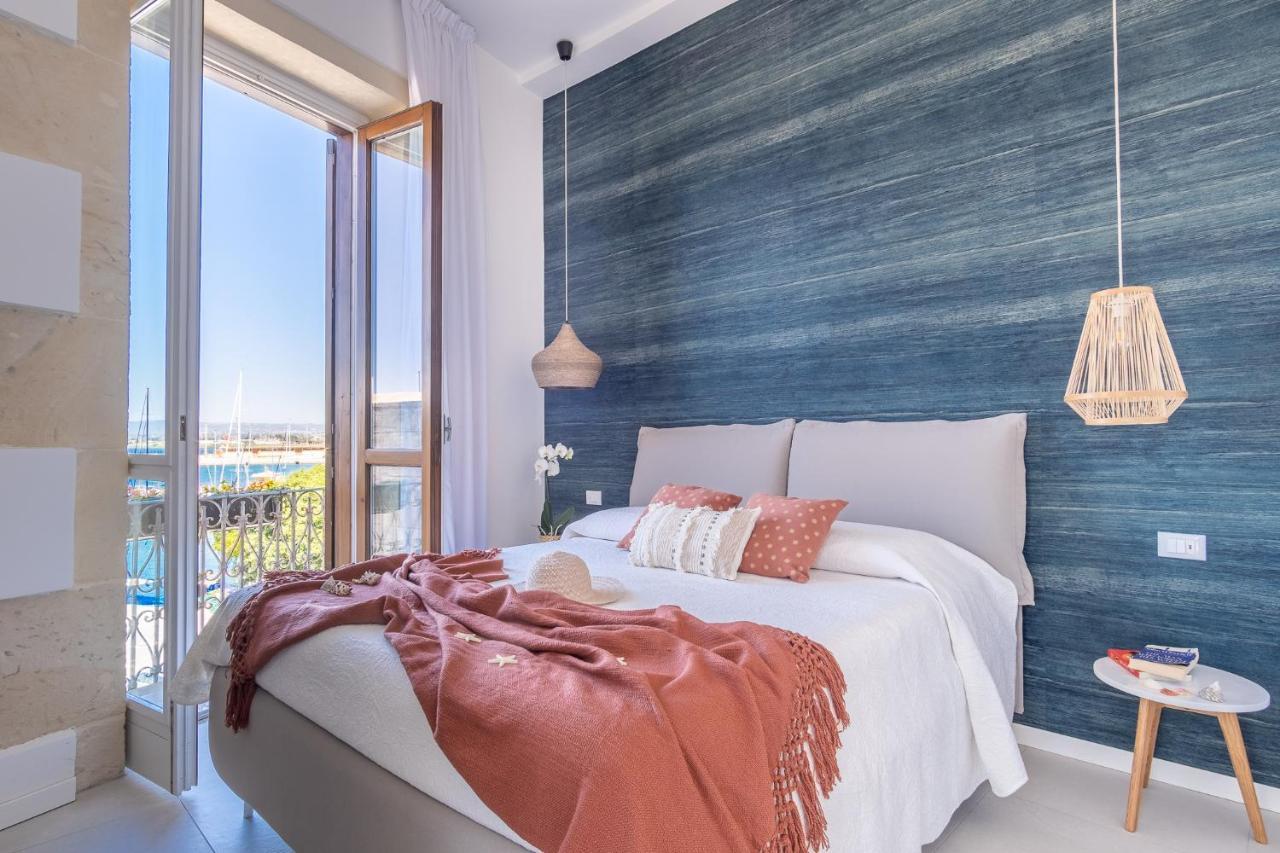 La Gorgone Ortigia Suites Сиракузы Экстерьер фото